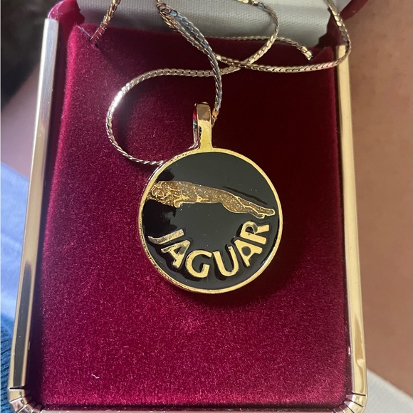 Jaguar Gold and Black Pendant Necklace - Picture 2 of 2